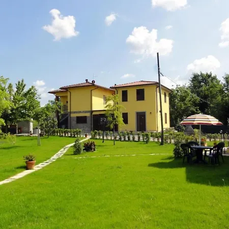 Papa Giuseppe La Stalla Tatil Evi Cortona